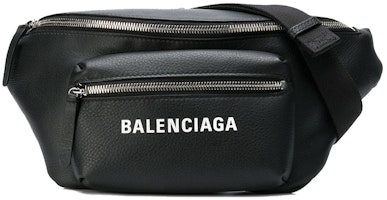 Balenciaga Everyday Belt Bag Leather Black Balenciaga Everyday Belt Bag Leather Black