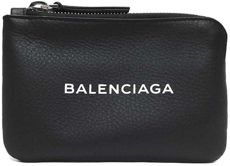 balenciaga-everyday-clutch-black
