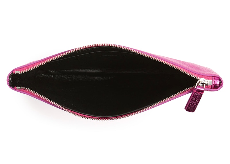 Lookbook 발렌시아가 에브리데이 메탈릭 핑크 파우치
