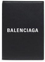 Balenciaga Everyday Passport Holder Black/White Balenciaga Everyday Passport Holder Black/White