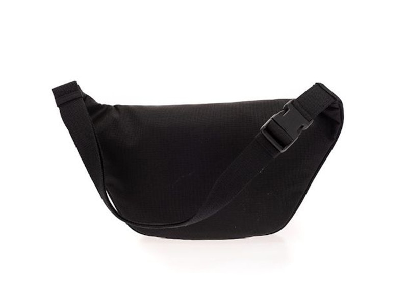 Lookbook Tas Pinggang Balenciaga Explorer SS21 Hitam/Putih