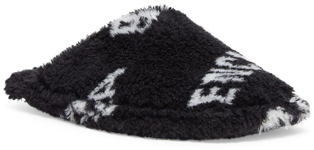 Balenciaga Sandal Bulu 'Logo Seluruh - Hitam' 699675W2B411090 Order Balenciaga Sandal Bulu 'Logo Seluruh - Hitam' 699675W2B411090