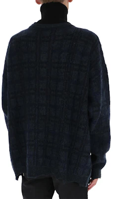 巴黎世家FW21破洞层叠高领羊毛毛衣黑绿配色 662520T16083769 Purchase 巴黎世家FW21破洞层叠高领羊毛毛衣黑绿配色 662520T16083769