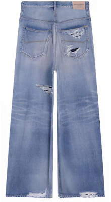 巴黎世家 FW21 復古休閒藍色破壞牛仔褲 寬鬆時尚款式 675336TLV864011 Lookbook 巴黎世家 FW21 復古休閒藍色破壞牛仔褲 寬鬆時尚款式 675336TLV864011