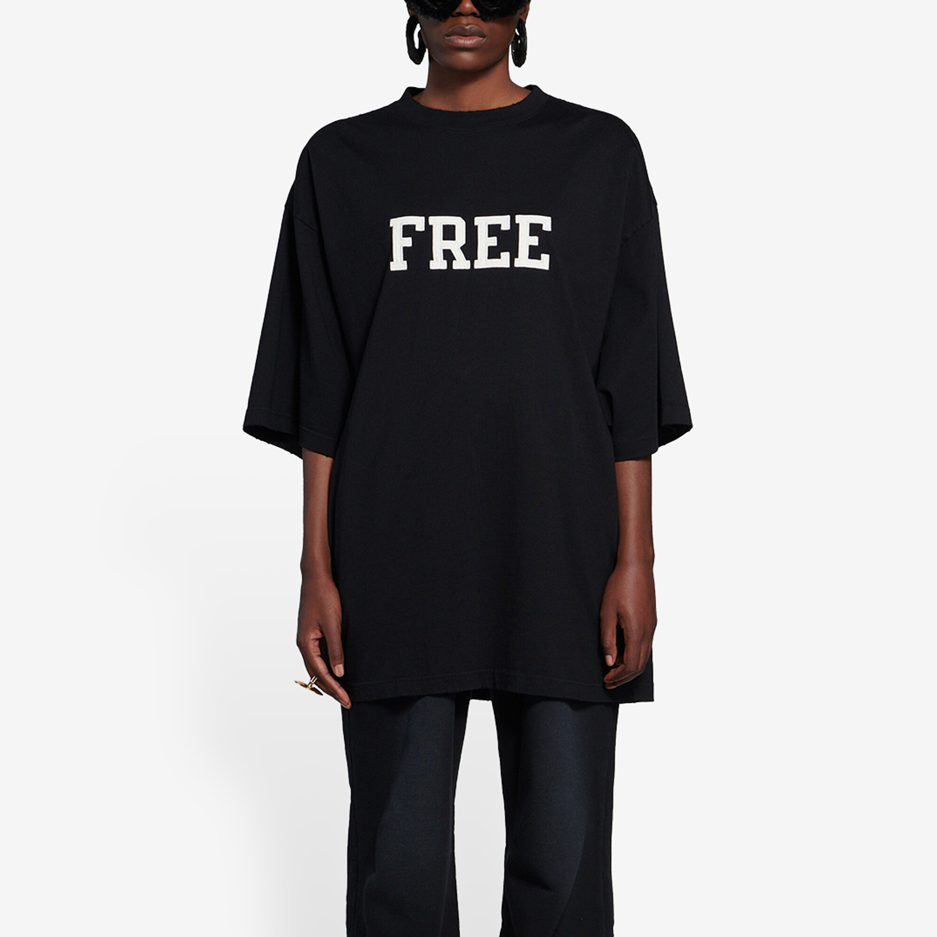 Balenciaga FW21 Free Letter Print Oversized T-Shirt Unisex Black 661715TKVD31070 圖 6