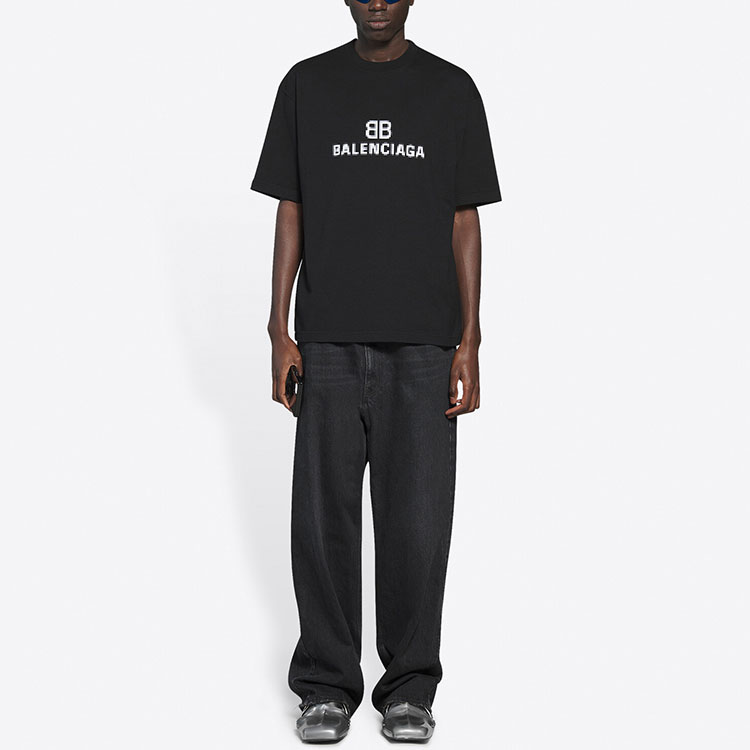 Purchase バレンシアガ FW21 モザイク ブラー ロゴ BB ブラック Tシャツ. 612966TKVI71070