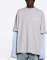 バレンシアガ FW21 オーバーサイズ 2イン1 ロングスリーブ Tシャツ グレー. 671401TKVJ11379 Shop バレンシアガ FW21 オーバーサイズ 2イン1 ロングスリーブ Tシャツ グレー. 671401TKVJ11379