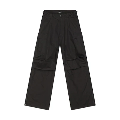 Balenciaga FW22 Black Low-Waist Cargo Pants with Pockets 704704TKP271000