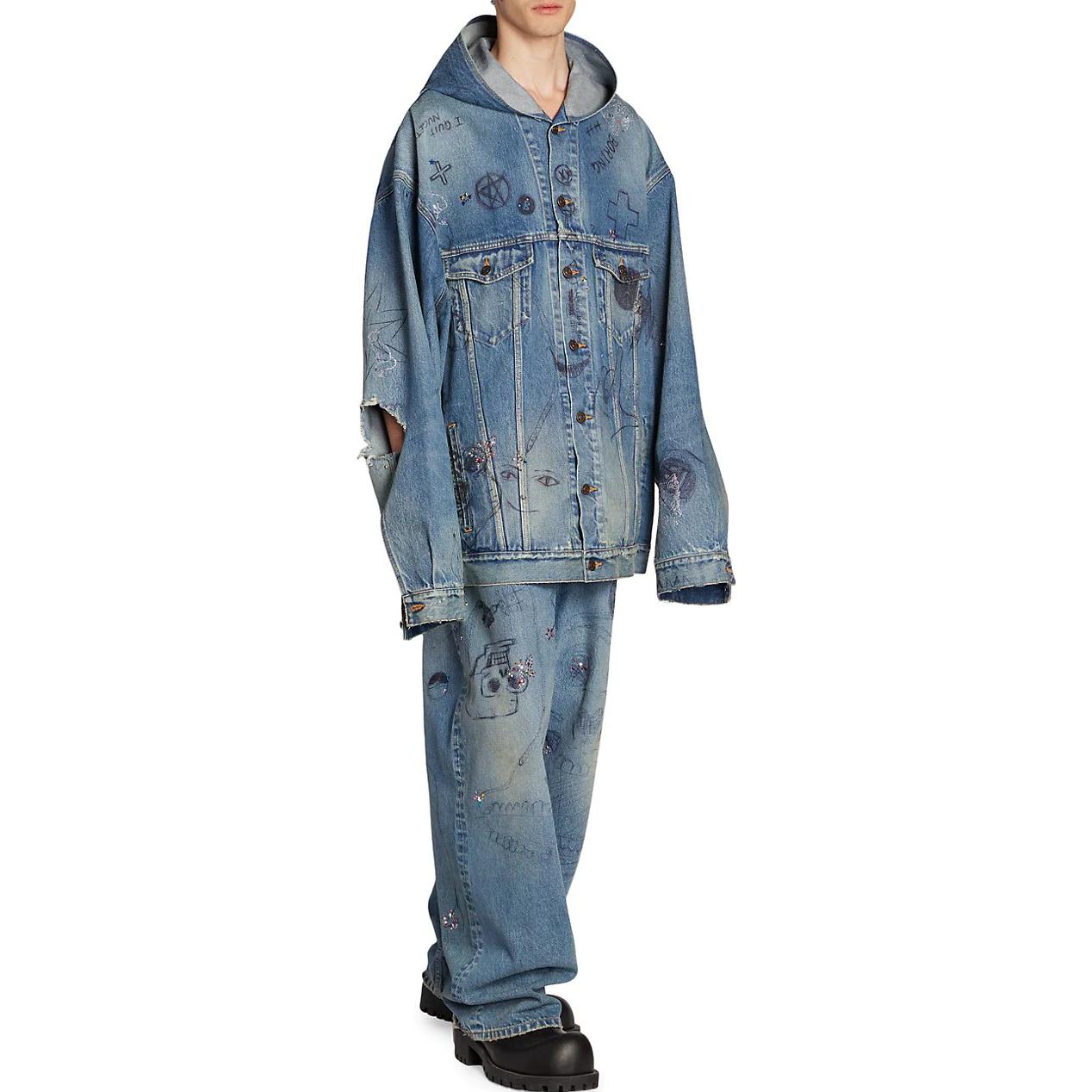Lookbook Balenciaga FW22  Blue Graffiti Print Denim Hooded Jacket. 719315TNW56-4268
