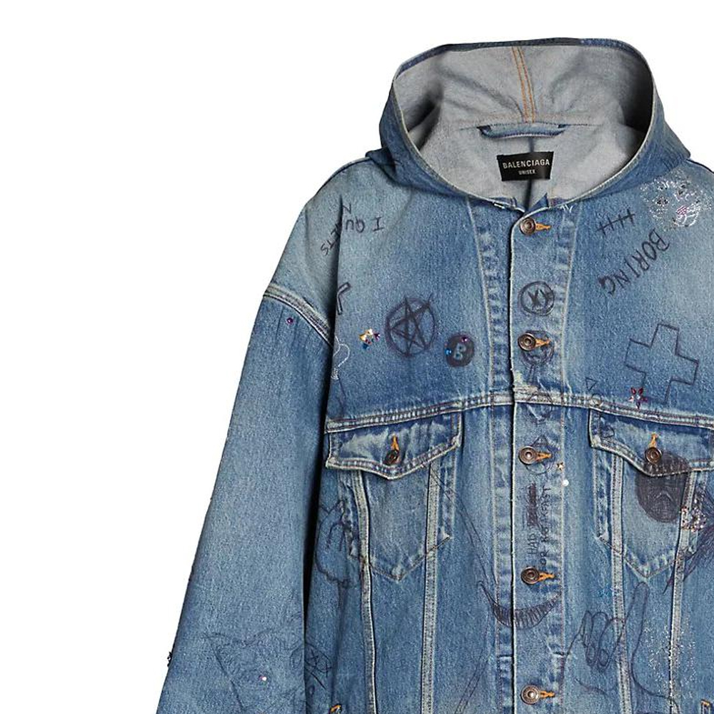 Sizing Balenciaga FW22  Blue Graffiti Print Denim Hooded Jacket. 719315TNW56-4268