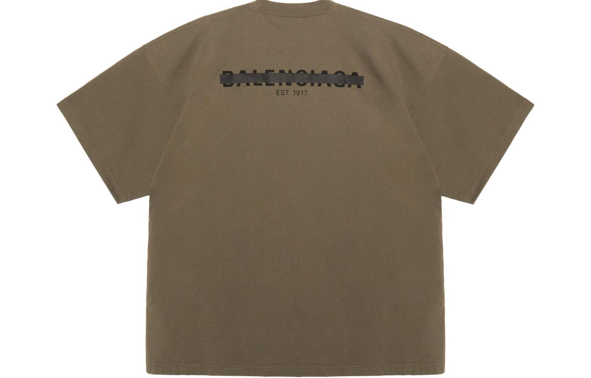 Lookbook Balenciaga FW22  Logo Print Oversized Tee Military Green. 694576TMVJ62930