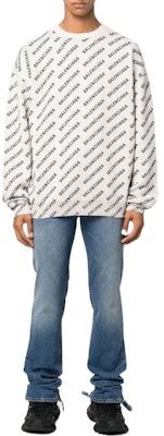 巴黎世家 FW22 全版Logo提花圓領毛衣 白色 702952T32339054 Lookbook 巴黎世家 FW22 全版Logo提花圓領毛衣 白色 702952T32339054