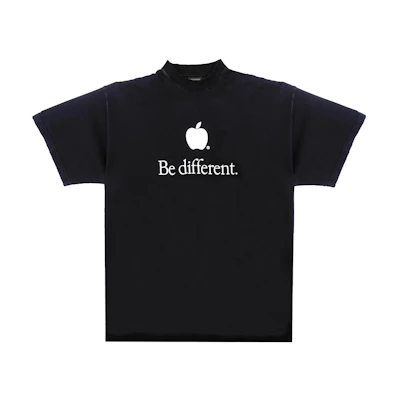 Balenciaga FW22 Be Different Apple Logo Print Black Tee Unisex. 712398TNVB31070