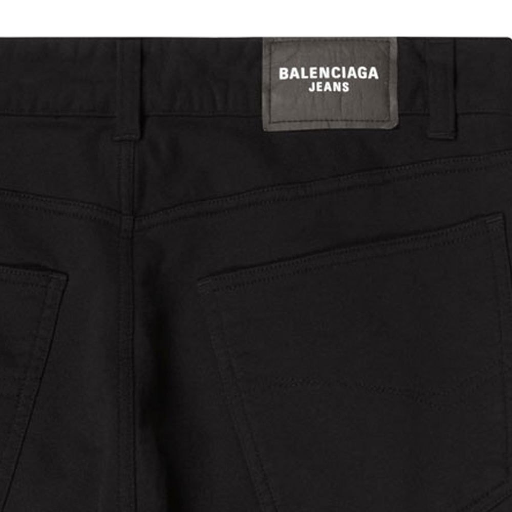 Shop Balenciaga FW22 黑色男女直筒休閒長褲附口袋。 720439TMVP81000