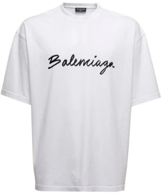 Balenciaga FW22 字母标志印花白色休闲T恤 常规版型。 612966TMVB49040 Order Balenciaga FW22 字母标志印花白色休闲T恤 常规版型。 612966TMVB49040