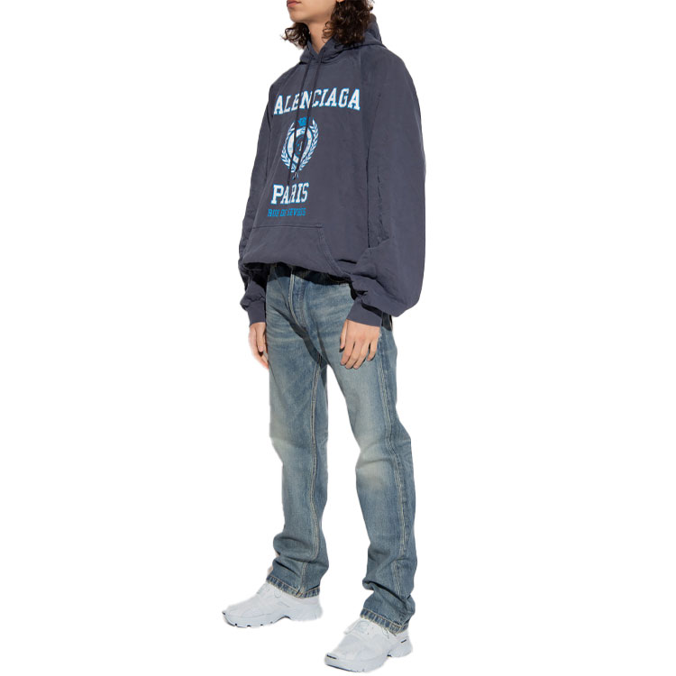 Shop バレンシアガ FW22 ロゴプリント オーバーサイズ プルオーバー スウェットシャツ ブルー 697879TMV964140