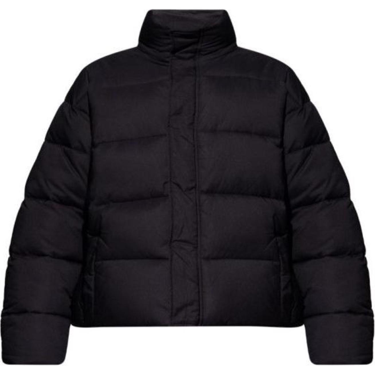 Balenciaga FW23  Black Puffer Jacket - Solid Color, Zip-Up, Regular Fit. 769408TJO031000