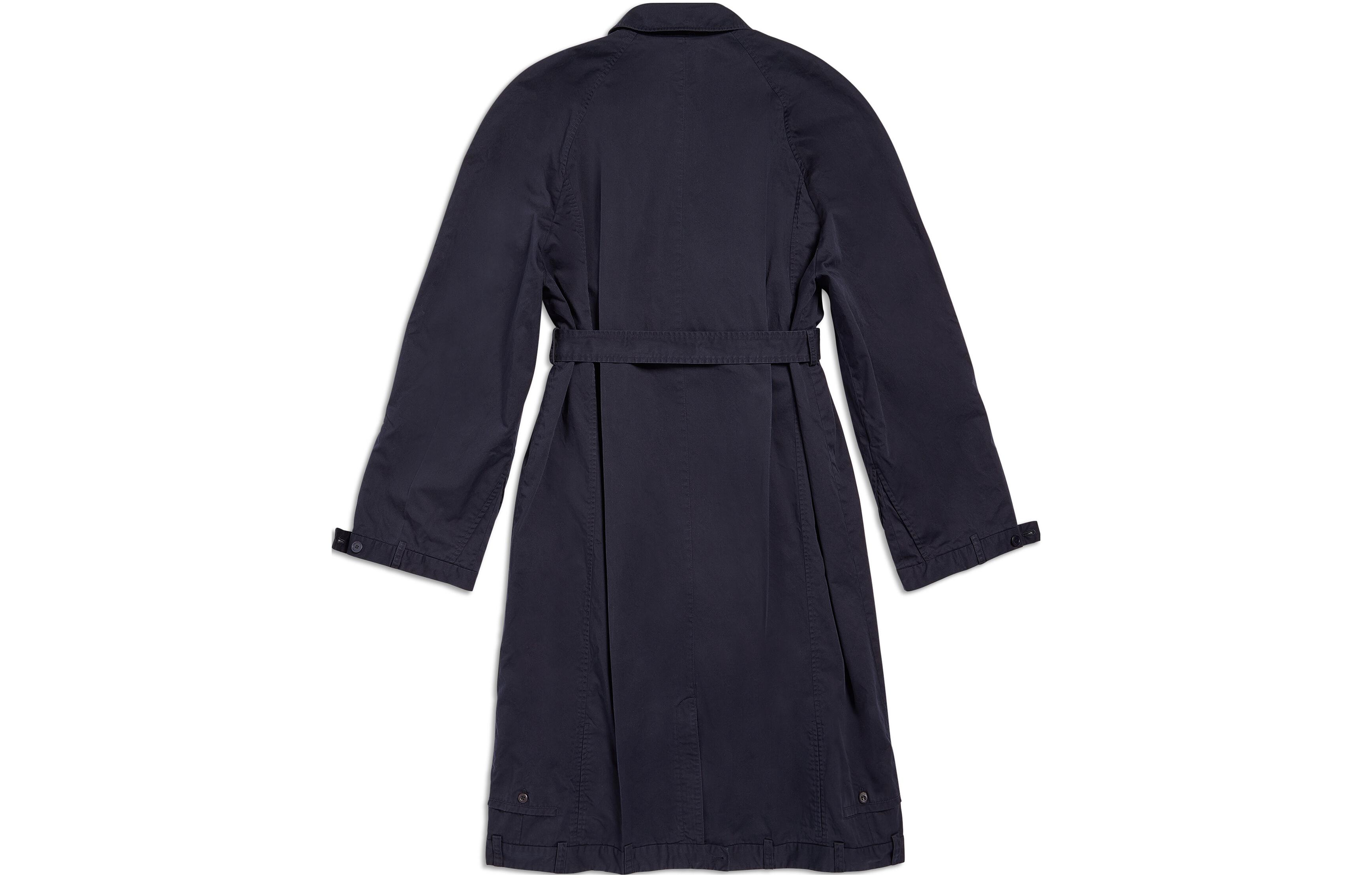 Lookbook Balenciaga FW23 Mantel Trench Navy dengan Ikat Pinggang. 768919TBP014063