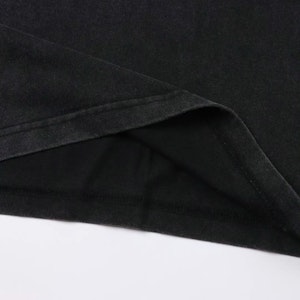 バレンシアガ FW23 アルファベットロゴプリント ブラックTシャツ レギュラーフィット 764235TPVI21568 Cheap バレンシアガ FW23 アルファベットロゴプリント ブラックTシャツ レギュラーフィット 764235TPVI21568