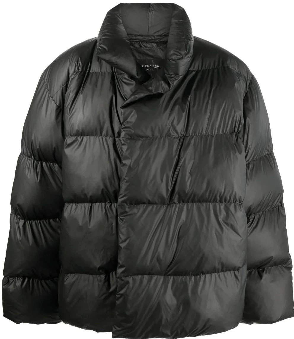 balenciaga-fw-23-black-logo-print-high-neck-down-jacket-75177-too-411000