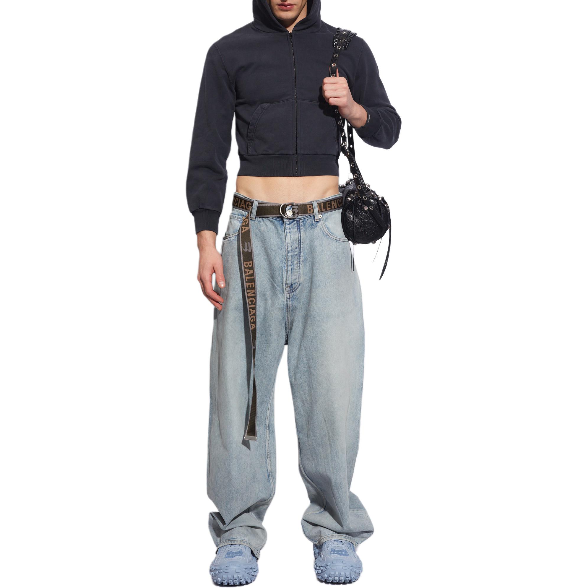 Lookbook 巴黎世家FW23男士黑色修身连帽拉链卫衣及短裤套装 773284TPVO91083