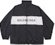 Shop バレンシアガ FW23 ブラック ジップアップジャケット レタープリント ユニセックス. 725302TPO061000