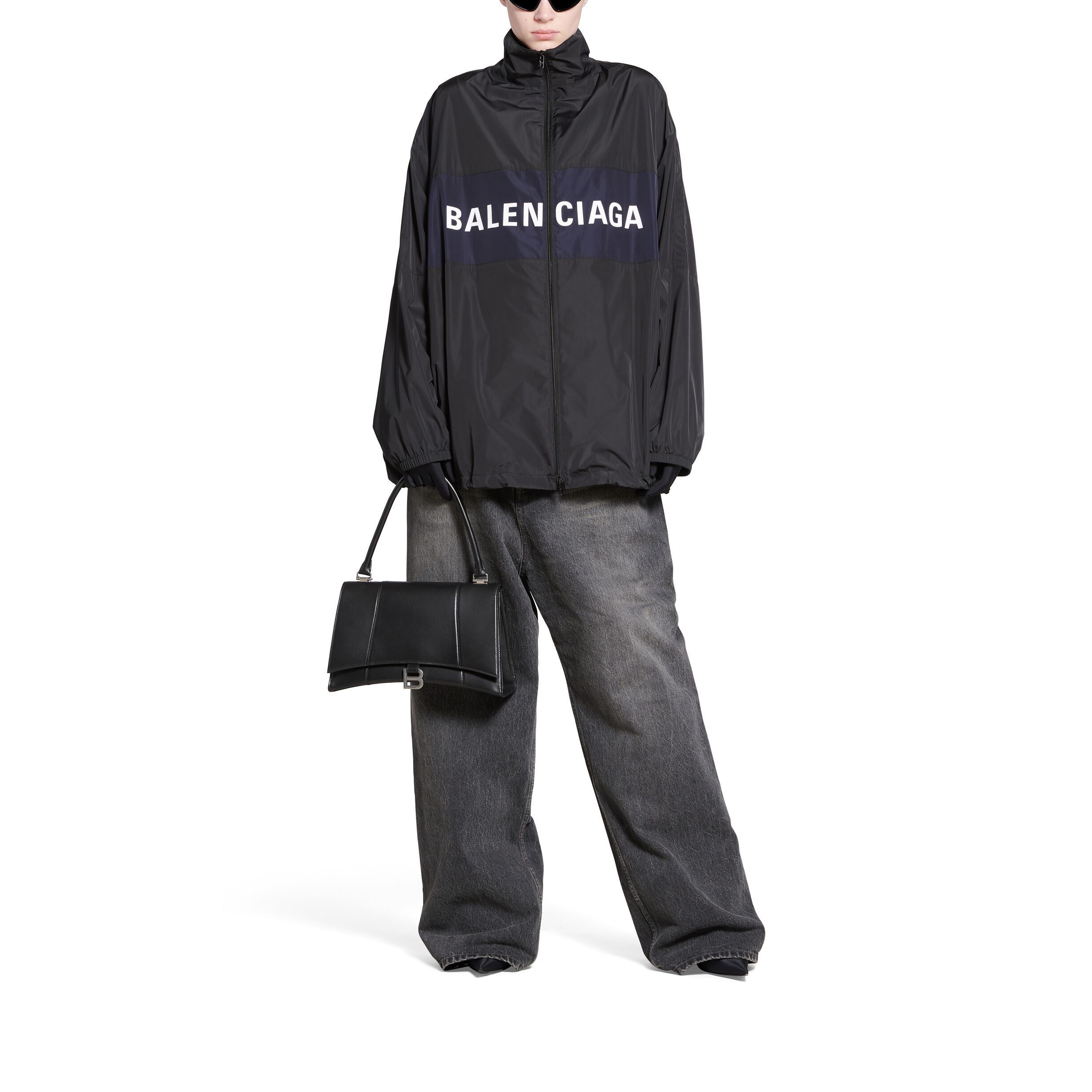 Details for バレンシアガ FW23 ブラック ジップアップジャケット レタープリント ユニセックス. 725302TPO061000