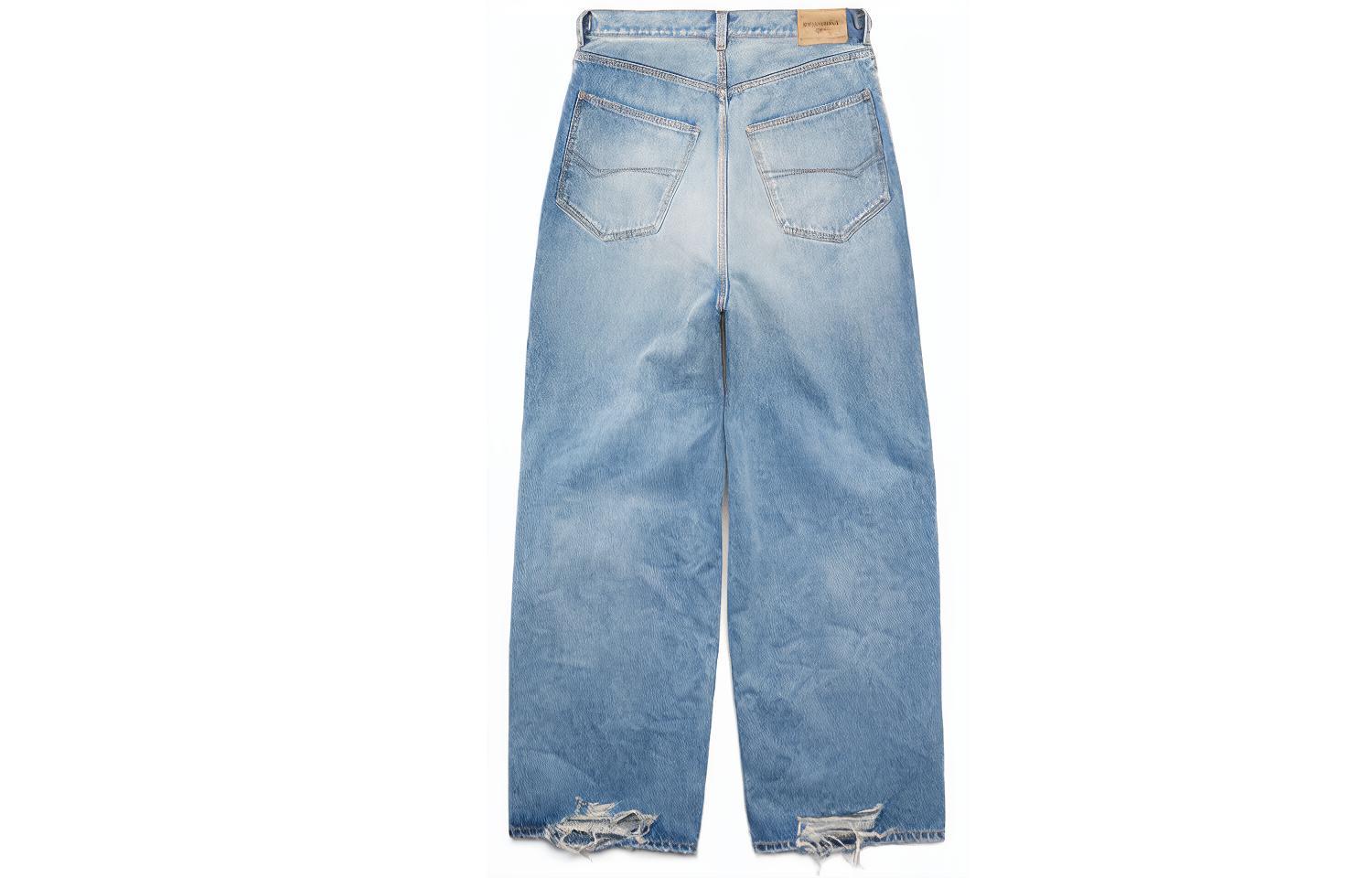 Lookbook Balenciaga FW23 Distressed Relaxed Fit Unisex Denim Jeans Blue. 697833TDW143341