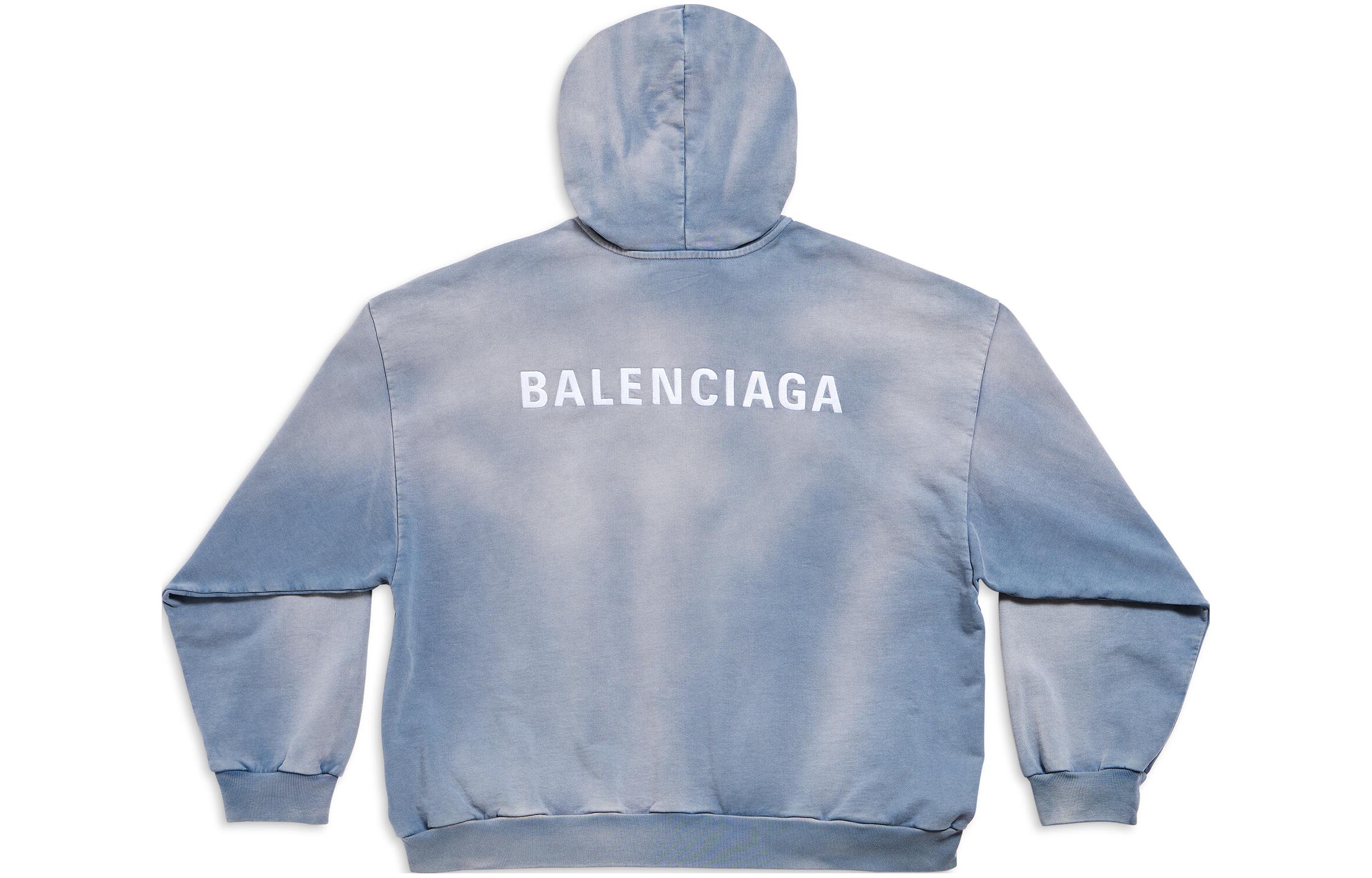Lookbook Balenciaga FW23 Baju Biru Unisex Logo Pudar. 767877TPVK24313