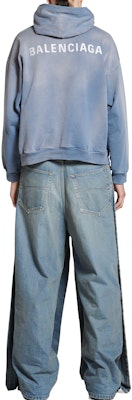 Balenciaga FW23 Baju Biru Unisex Logo Pudar. 767877TPVK24313 Details for Balenciaga FW23 Baju Biru Unisex Logo Pudar. 767877TPVK24313