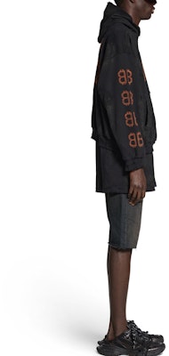 Balenciaga FW23 字母打印黑色男士常規版型破壞連帽衫. 742603TOVN71055 Sizing Balenciaga FW23 字母打印黑色男士常規版型破壞連帽衫. 742603TOVN71055