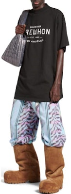 Balenciaga FW23 Logo Print Oversized Unisex Casual Crewneck T-Shirt. 787349TQVG31569 1