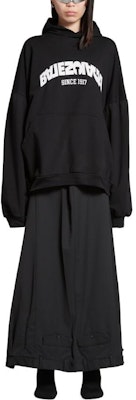 Balenciaga FW23 Hoodie Unisex Oversized Hitam Logo Print. 761458TPVG11070 Purchase Balenciaga FW23 Hoodie Unisex Oversized Hitam Logo Print. 761458TPVG11070