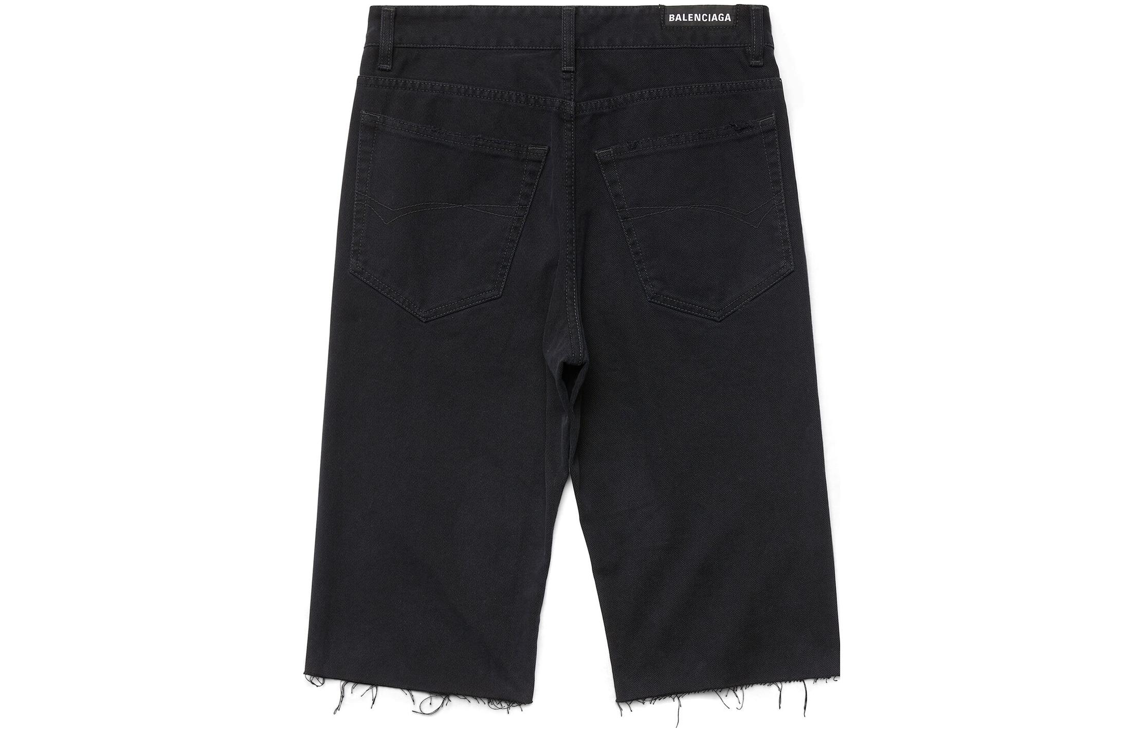 Lookbook Balenciaga FW23 Unisex Black Solid Twill Straight-Leg Denim Shorts. 753212TNW111700