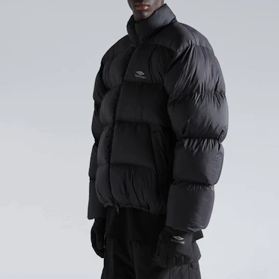 Balenciaga FW24 Black Loose Fit Skiwear Long Sleeve Jacket. 773986TPO391000 Sizing Balenciaga FW24 Black Loose Fit Skiwear Long Sleeve Jacket. 773986TPO391000