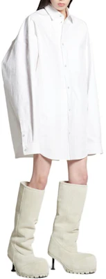 발렌시아가 FW24 오버사이즈 화이트 긴팔 셔츠 유니섹스 794462TQM309140 Shop 발렌시아가 FW24 오버사이즈 화이트 긴팔 셔츠 유니섹스 794462TQM309140