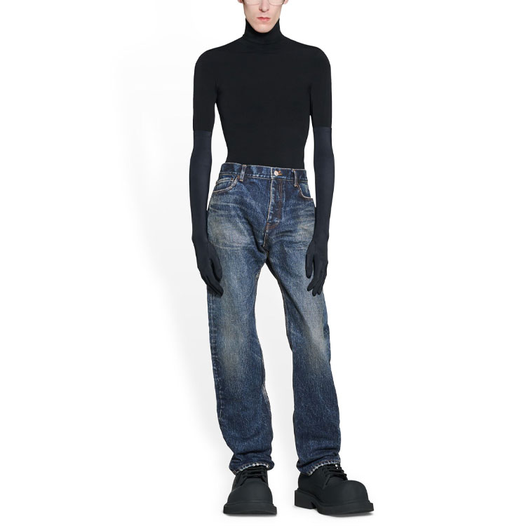 Shop Balenciaga Garde-Robe SS23 Jeans Denim Biru Potongan Lurus Paras Sederhana. 724714TNW514021