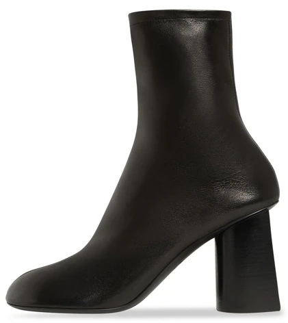 balenciaga-glove-ankle-boot-black-zip-721339-wbcw-01000