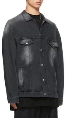 Balenciaga Jaket Denim Hitam Gradient Lengan Panjang Longgar Kasual. 662772TKVG51000 Shop Balenciaga Jaket Denim Hitam Gradient Lengan Panjang Longgar Kasual. 662772TKVG51000
