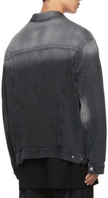 Balenciaga Jaket Denim Hitam Gradient Lengan Panjang Longgar Kasual. 662772TKVG51000 Purchase Balenciaga Jaket Denim Hitam Gradient Lengan Panjang Longgar Kasual. 662772TKVG51000