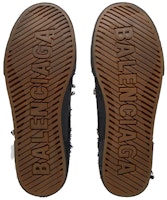 Balenciaga Sepatu Canvas Tinggi Warna 'Distressed Black' 688752W3RCQ1000 Purchase Balenciaga Sepatu Canvas Tinggi Warna 'Distressed Black' 688752W3RCQ1000