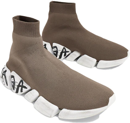 Balenciaga High-Top Sock Sneaker ''Braun'' 617239W2DD42011 Shop Balenciaga High-Top Sock Sneaker ''Braun'' 617239W2DD42011