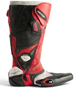 Balenciaga Kasut Tinggi Kulit Merah 762100WB6A26910 Order Balenciaga Kasut Tinggi Kulit Merah 762100WB6A26910