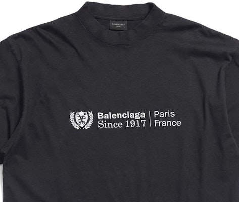 巴黎世家标志印花黑色短袖T恤 男女同款 休闲版型 764235TQVJ29034 Shop 巴黎世家标志印花黑色短袖T恤 男女同款 休闲版型 764235TQVJ29034