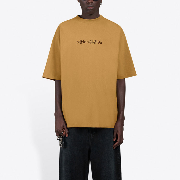 Purchase Balenciaga Khaki Cetakan Huruf T-Shirt Leher Bulat Fit Santai. 620969TIV509605