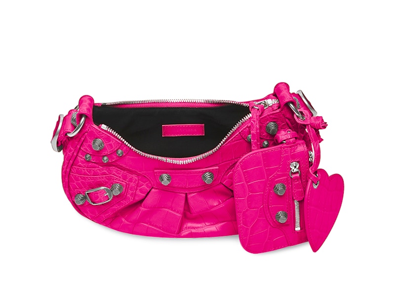 Lookbook 발렌시아가 르 까골 XS 핑크 크록백 (Balenciaga Le Cagole XS Pink Croc Bag)
