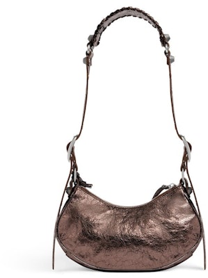 Balenciaga Le Cagole XS Shoulder Bag Metallized Bonze Lookbook Balenciaga Le Cagole XS Shoulder Bag Metallized Bonze