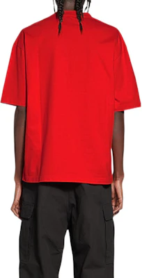 Balenciaga Kaos Santai Logo Merah Oversized Lengan Pendek FW22. 612966TMVL46971 Shop Balenciaga Kaos Santai Logo Merah Oversized Lengan Pendek FW22. 612966TMVL46971
