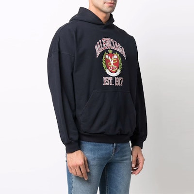 Balenciaga Logo Hoodie Unisex Oversized Fit in Navy Blue. 675003TLV908067 Purchase Balenciaga Logo Hoodie Unisex Oversized Fit in Navy Blue. 675003TLV908067