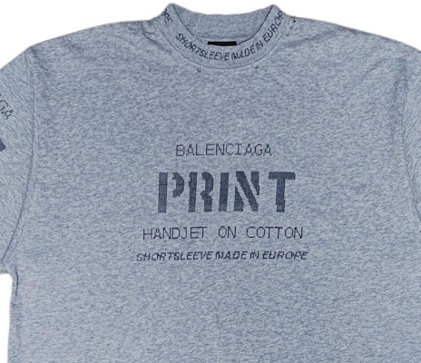 巴黎世家Logo印花男士灰色休闲圆领T恤标准版型。 739784TOVN61167 Shop 巴黎世家Logo印花男士灰色休闲圆领T恤标准版型。 739784TOVN61167